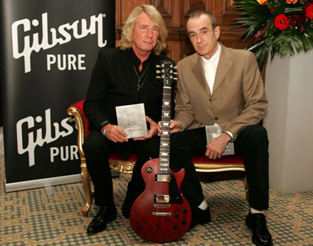 Def Lepard Status Quo